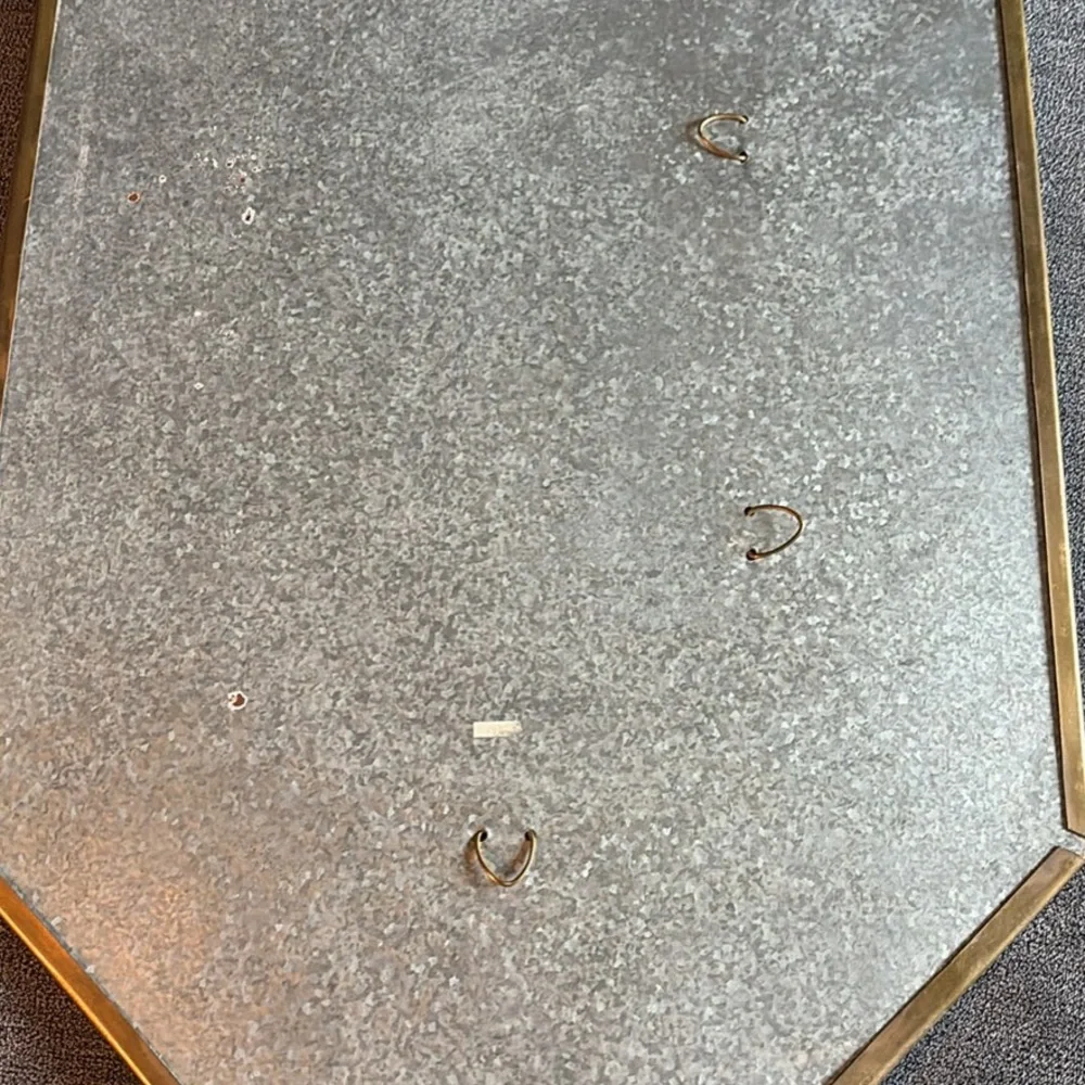 Elegant Gold Wall Mirror